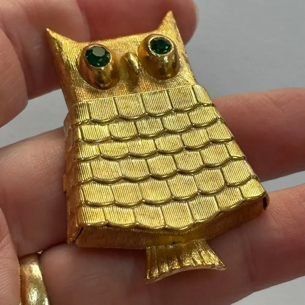 Vintage Avon Owl Perfume Brooch Locket Goldtone & green rhinestones
